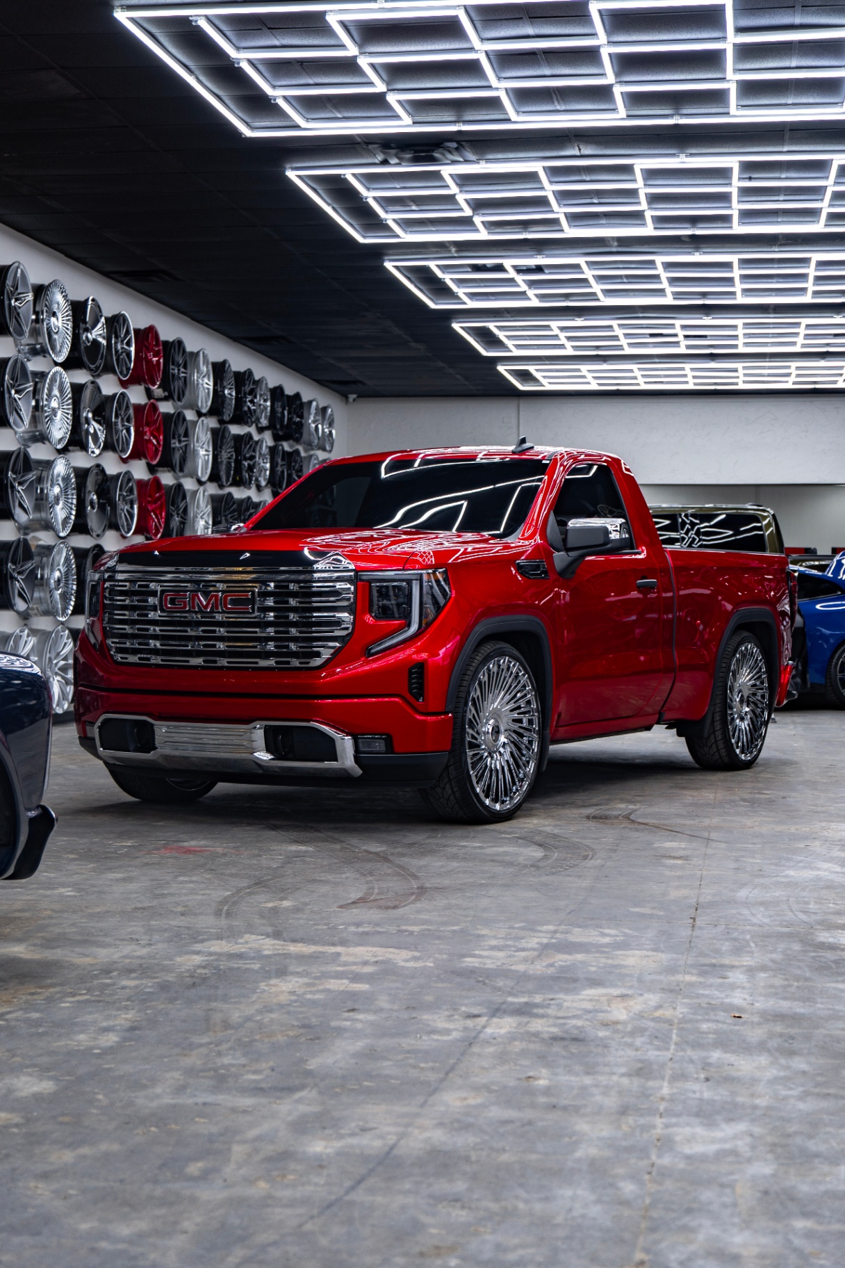 GMC Sierra wheels + audio package